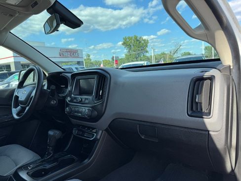 Used 2020 Chevrolet Colorado W/T w/ WT Convenience Package AWD/4WD image 19