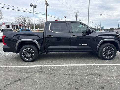 Used 2025 Toyota Tundra Limited image 2
