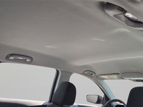 Used 2023 Chevrolet Equinox LS w/ LS Convenience Package FWD image 16