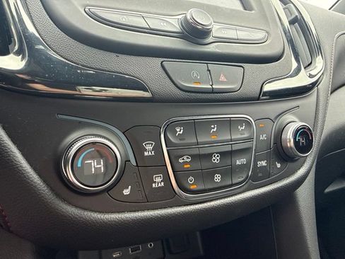 Used 2024 Chevrolet Equinox RS w/ LPO, Floor Liner Package AWD/4WD image 4