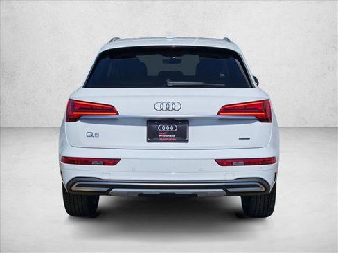 Used 2023 Audi Q5 2.0T Premium Plus w/ Premium Plus Package AWD/4WD image 7