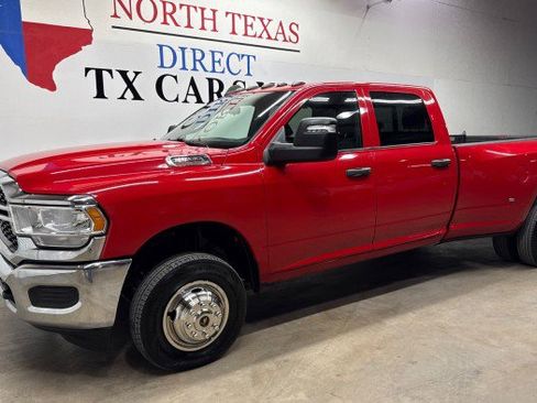 Used 2023 RAM 3500 Tradesman image 13