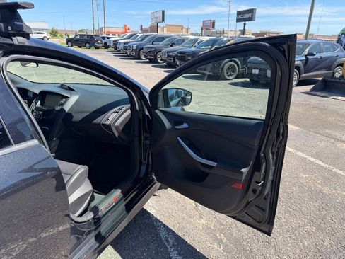 Used 2014 Ford Focus ST w/ Equipment Group 202A FWD image 45