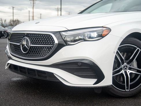 Certified 2025 Mercedes-Benz E 350 4MATIC Sedan image 16