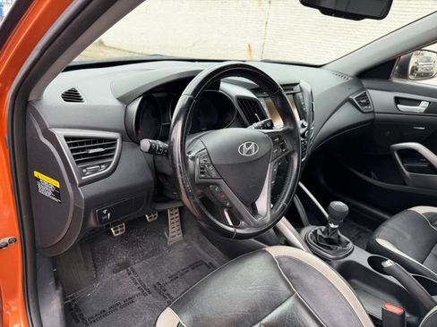 Used 2014 Hyundai Veloster Turbo image 17