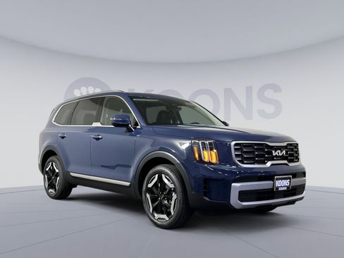 New 2025 Kia Telluride S image 8