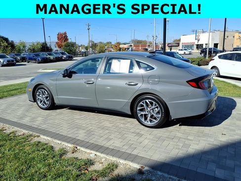 Used 2023 Hyundai Sonata SEL w/ Winter Weather Package image 5