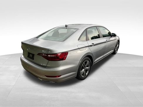 Used 2020 Volkswagen Jetta R-Line w/ R-Line Cold Weather Package FWD image 6