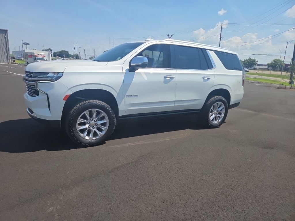 Used 2024 Chevrolet Tahoe Premier AWD/4WD image 5