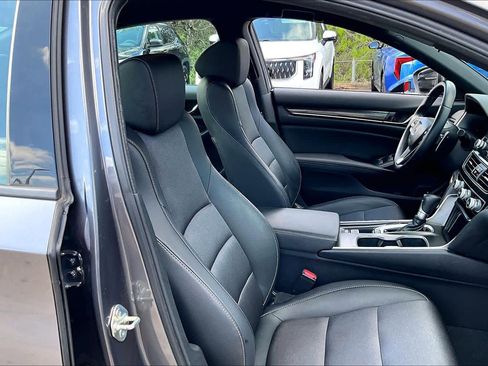 Used 2020 Honda Accord Sport image 9