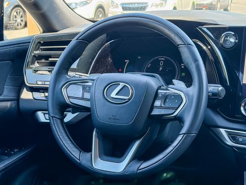 Used 2024 Lexus RX 450h AWD w/ Convenience Package image 14
