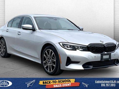Used 2019 BMW 330i xDrive Sedan w/ Driving Assistance Package AWD/4WD image 1