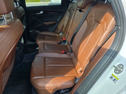 Used 2018 Audi Q5 2.0T Premium Plus w/ Premium Plus Package AWD/4WD image 20