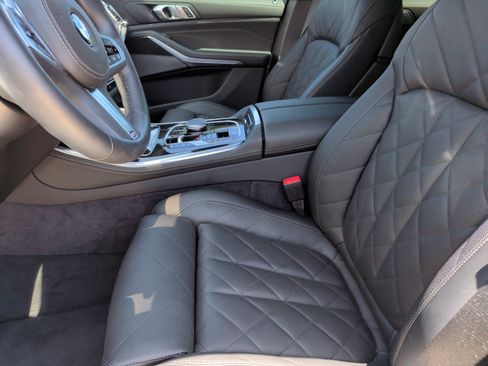 Used 2026 BMW X5 sDrive40i w/ M Sport Package RWD image 27