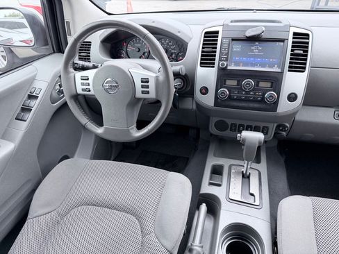 Used 2019 Nissan Frontier SV w/ Value Truck Package RWD image 17