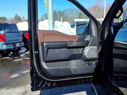 Used 2023 Ford F150 Lariat w/ Equipment Group 502A High image 17