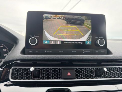 Certified 2025 Honda Civic Sport image 26