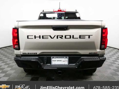 New 2026 Chevrolet Colorado ZR2 w/ Technology Package AWD/4WD image 25