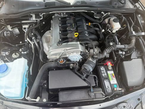 Used 2016 MAZDA MX-5 Miata Grand Touring RWD image 23