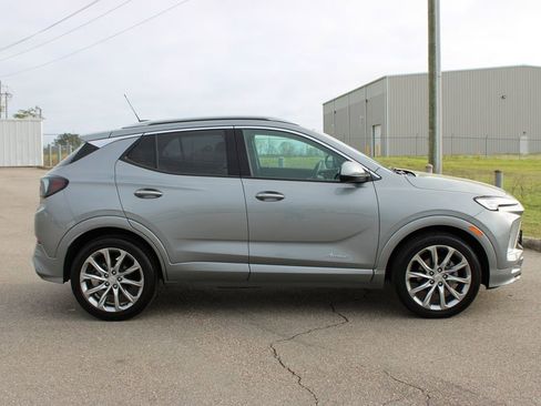 Used 2024 Buick Encore GX Avenir w/ Avenir Convenience Package image 16