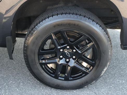 Used 2023 Chevrolet Silverado 1500 RST w/ LPO, Dark Essentials Package AWD/4WD image 37