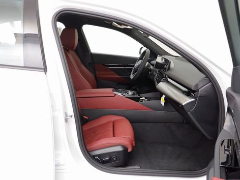 New 2026 BMW 530i xDrive w/ M Sport Package AWD/4WD image 19