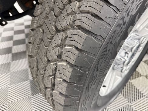 Used 2019 Ford F250 XLT w/ XLT Value Package image 29