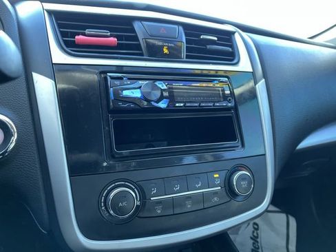 Used 2018 Nissan Altima 2.5 S w/ S Convenience Package image 14