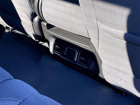 Certified 2022 Chevrolet Silverado 1500 LT image 18