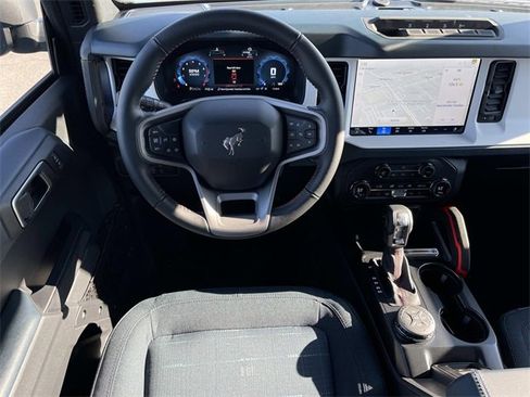 New 2025 Ford Bronco Heritage Edition image 12