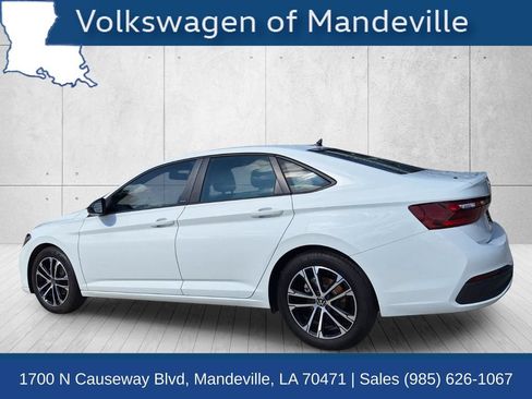 Certified 2026 Volkswagen Jetta Sport FWD image 7