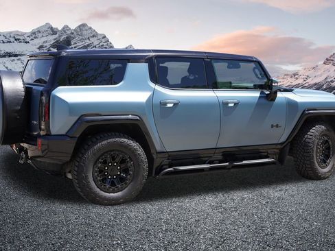 Used 2024 GMC Hummer EV 3X w/ Omega Edition AWD/4WD image 4