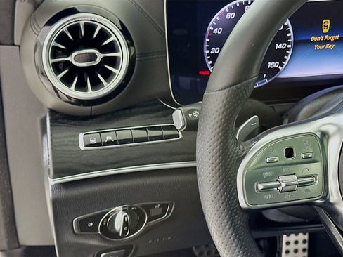 Used 2019 Mercedes-Benz E 450 Coupe image 11