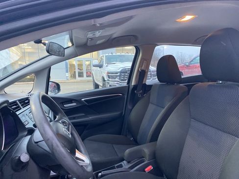 Used 2020 Honda Fit LX image 18