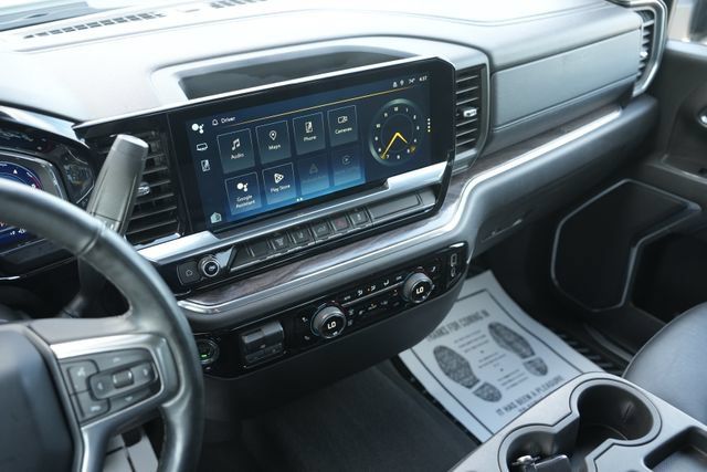 Used 2024 Chevrolet Silverado 2500 LTZ AWD/4WD image 25