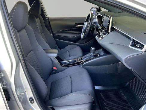 Used 2020 Toyota Corolla SE image 28