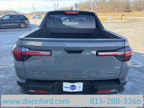 Used 2024 Hyundai Santa Cruz SEL image 6