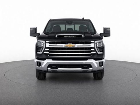 Used 2025 Chevrolet Silverado 2500 LTZ w/ LTZ Plus Package AWD/4WD image 6