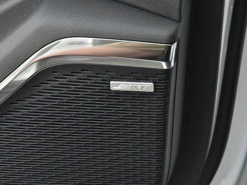 New 2026 GMC Acadia Elevation w/ Elevation Premium Package image 11