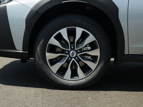 New 2025 Subaru Outback Touring XT image 10