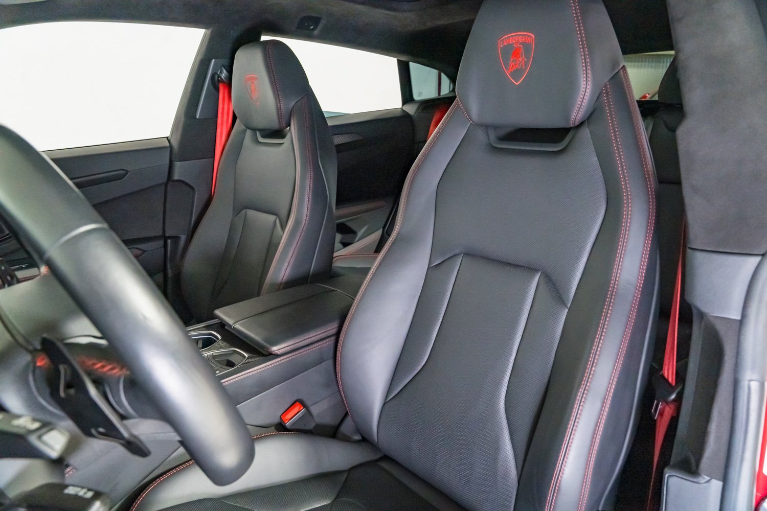 Used 2023 Lamborghini Urus S AWD/4WD image 22