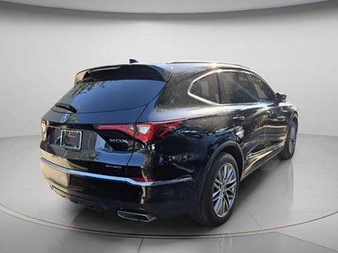 Used 2024 Acura MDX SH-AWD w/ Advance Package image 5