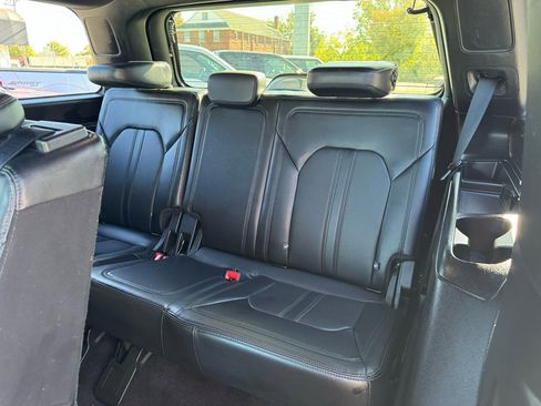 Used 2019 Ford Expedition Limited w/ Texas Edition Package image 16