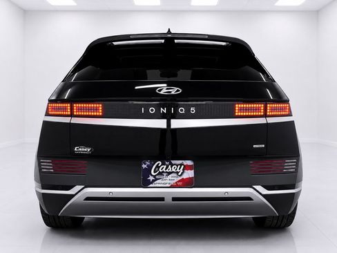 Used 2023 Hyundai Ioniq 5 SEL w/ Cargo Package AWD/4WD image 9