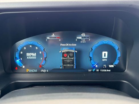 Used 2025 Ford Bronco Badlands image 9