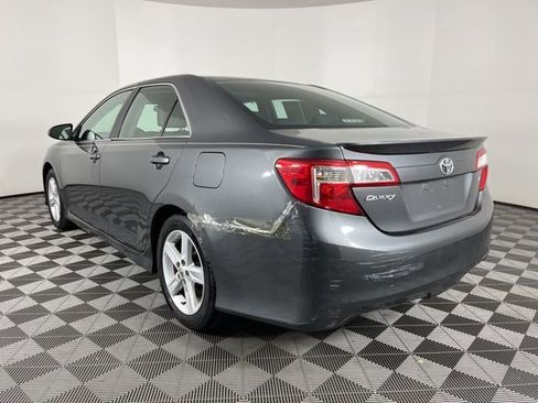 Used 2012 Toyota Camry SE image 7