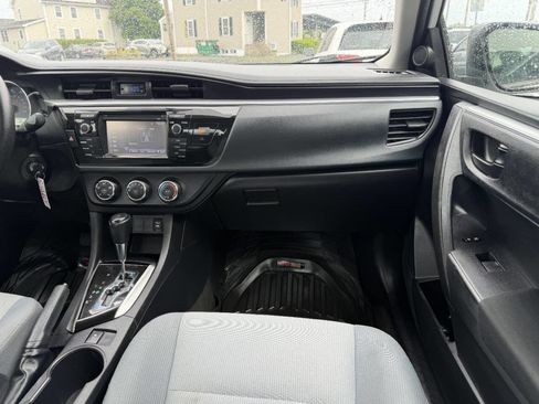 Used 2016 Toyota Corolla L FWD image 23