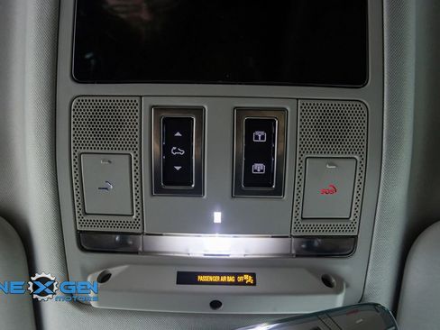 Used 2023 Land Rover Defender 110 S image 21