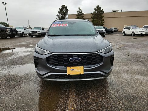 Certified 2024 Ford Escape ST-Line FWD image 2
