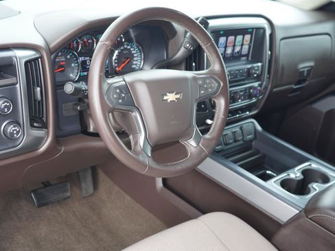 Used 2017 Chevrolet Silverado 1500 LT w/ Texas Edition AWD/4WD image 9